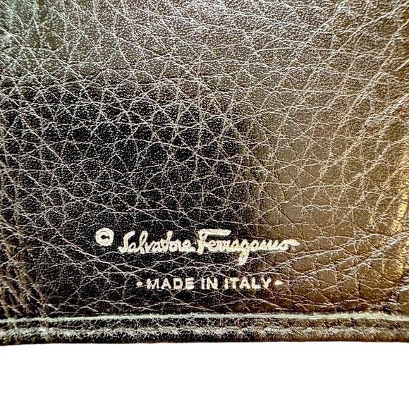 Salvatore Ferragamo Flap Long Wallet - Picture 6 of 10